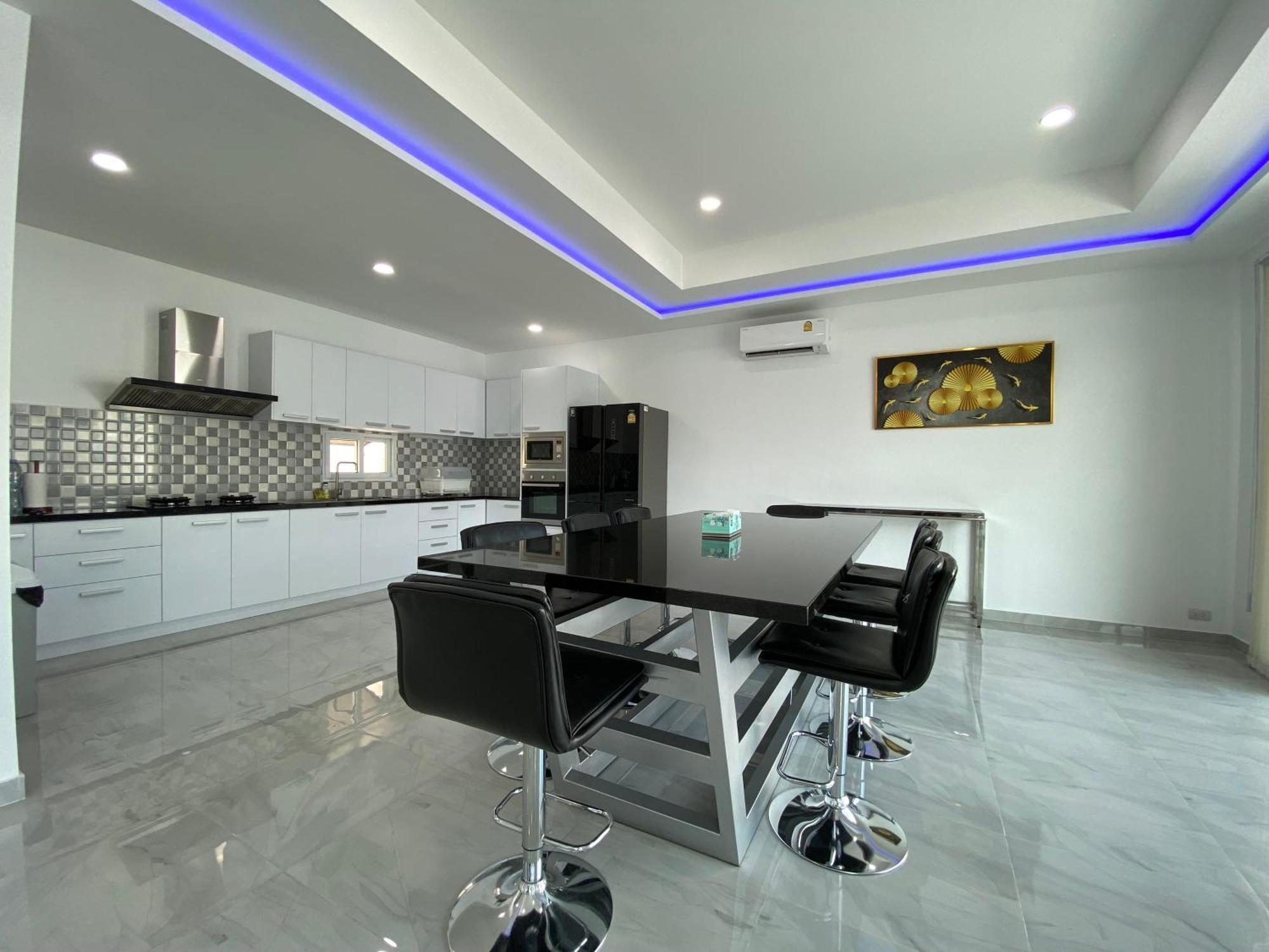 Pool 427 Nearby Walking Street Vila Pattaya