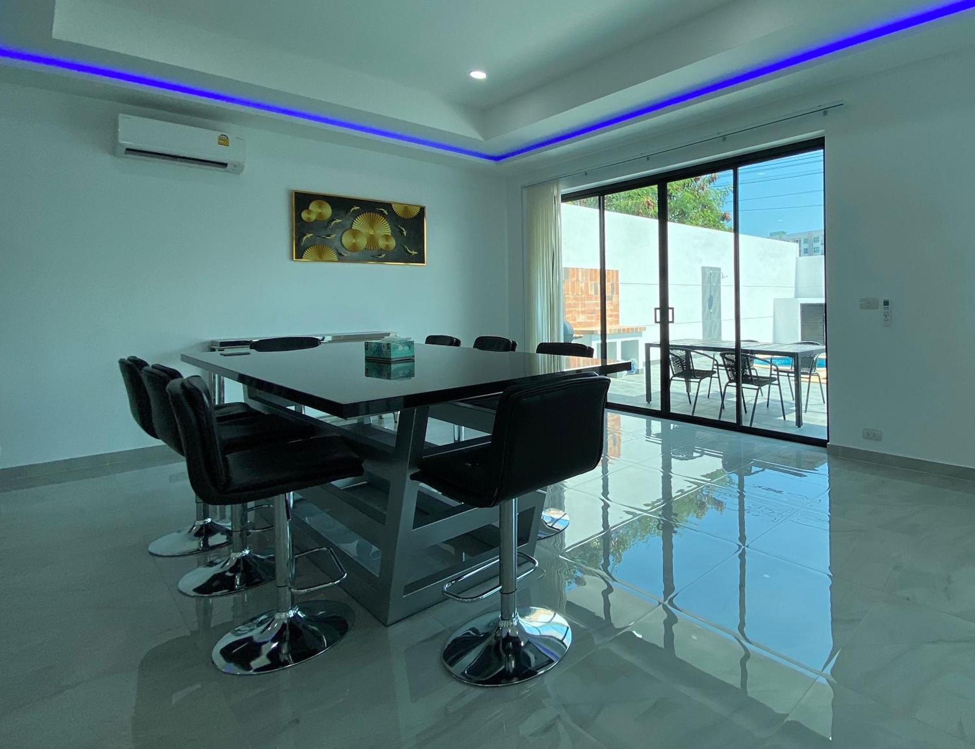 Pool 427 Nearby Walking Street Vila *
